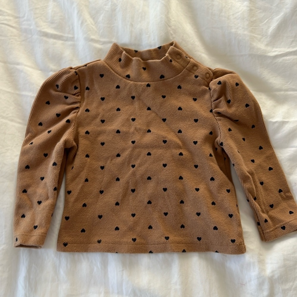 Baby Gap-Soft mock neck ribbed long sleeve puff shoulder shirt. Size 12-18M